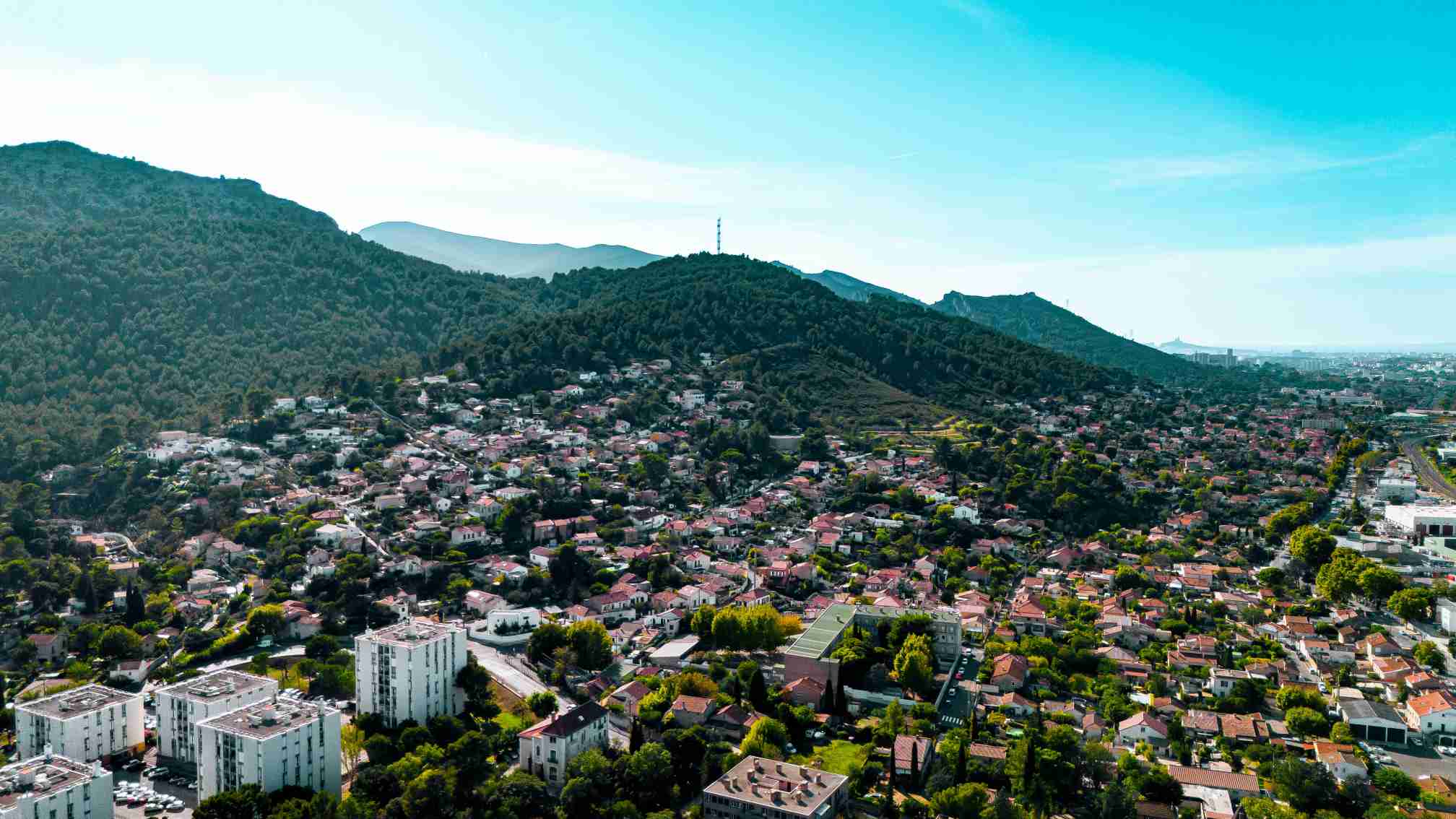 能耗在線監(jiān)測(cè)系統(tǒng)，能源管理，一站式平臺(tái)，物聯(lián)網(wǎng)，互聯(lián)網(wǎng)，信息技術(shù)，遠(yuǎn)程管理