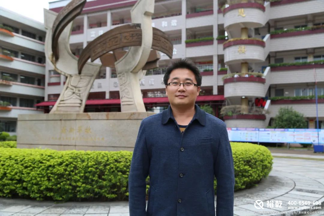 4000個不帶手機的學(xué)生，和他們的智慧校園3