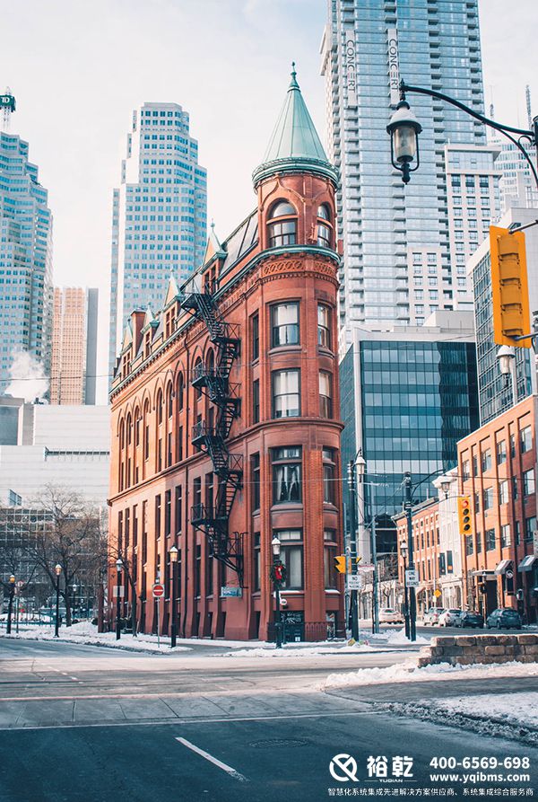 樓宇自控深度解析（概述、功能與優(yōu)勢、方案及應(yīng)用）