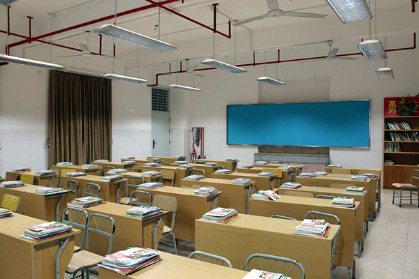 智能照明能夠解決教室長(zhǎng)明燈的哪些問(wèn)題？(圖1)