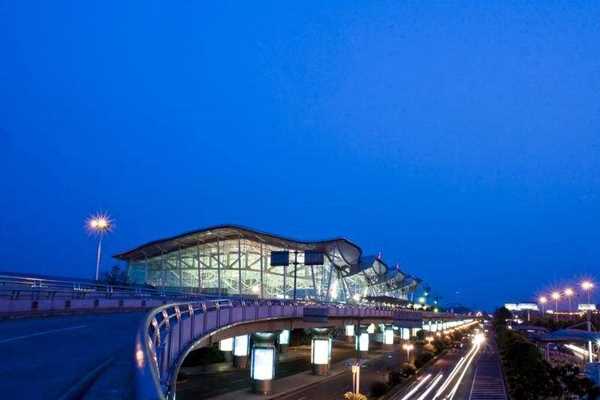 推出智能照明系統(tǒng)的幾個突出優(yōu)點！(圖1)